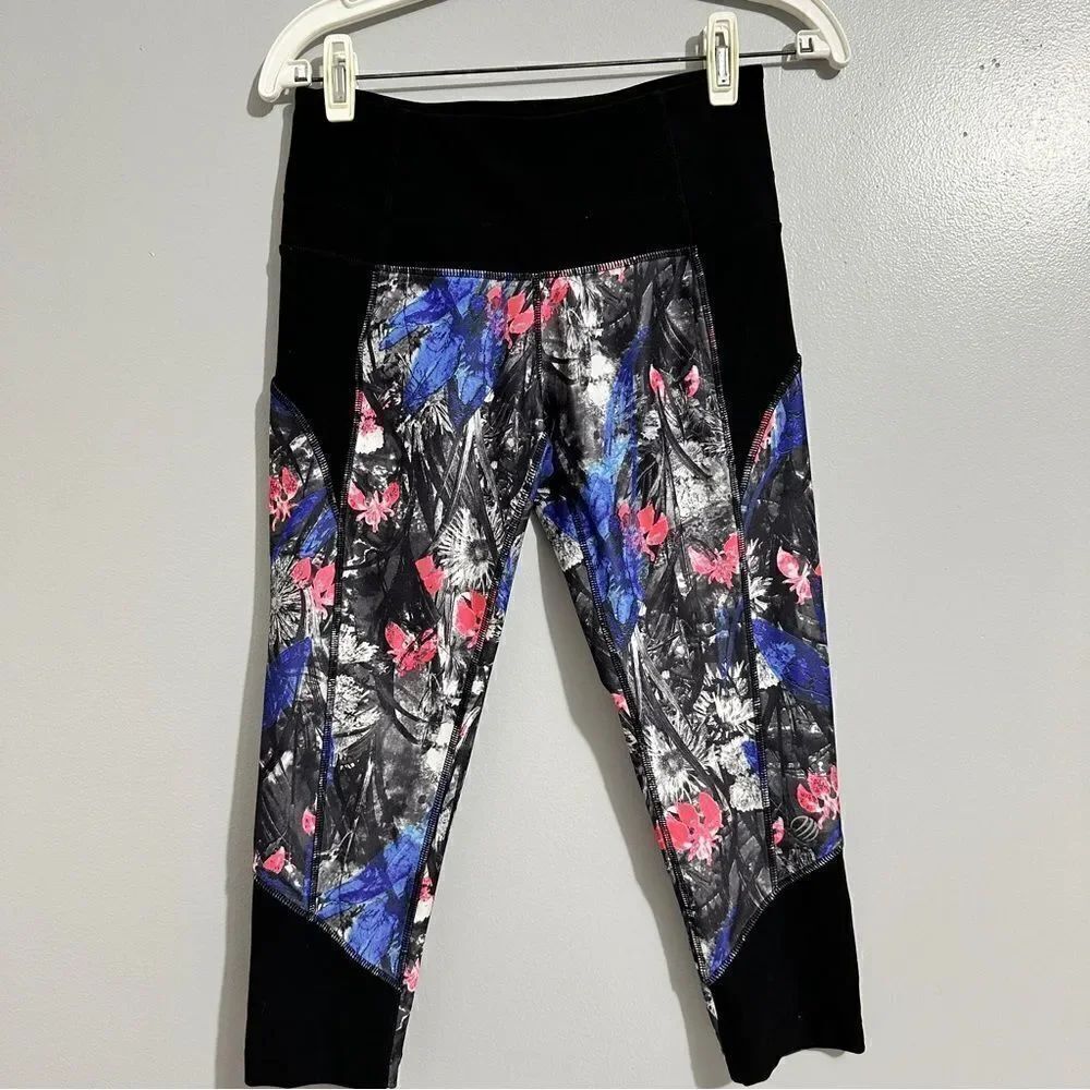 Mpg colorful leggings.  Size S